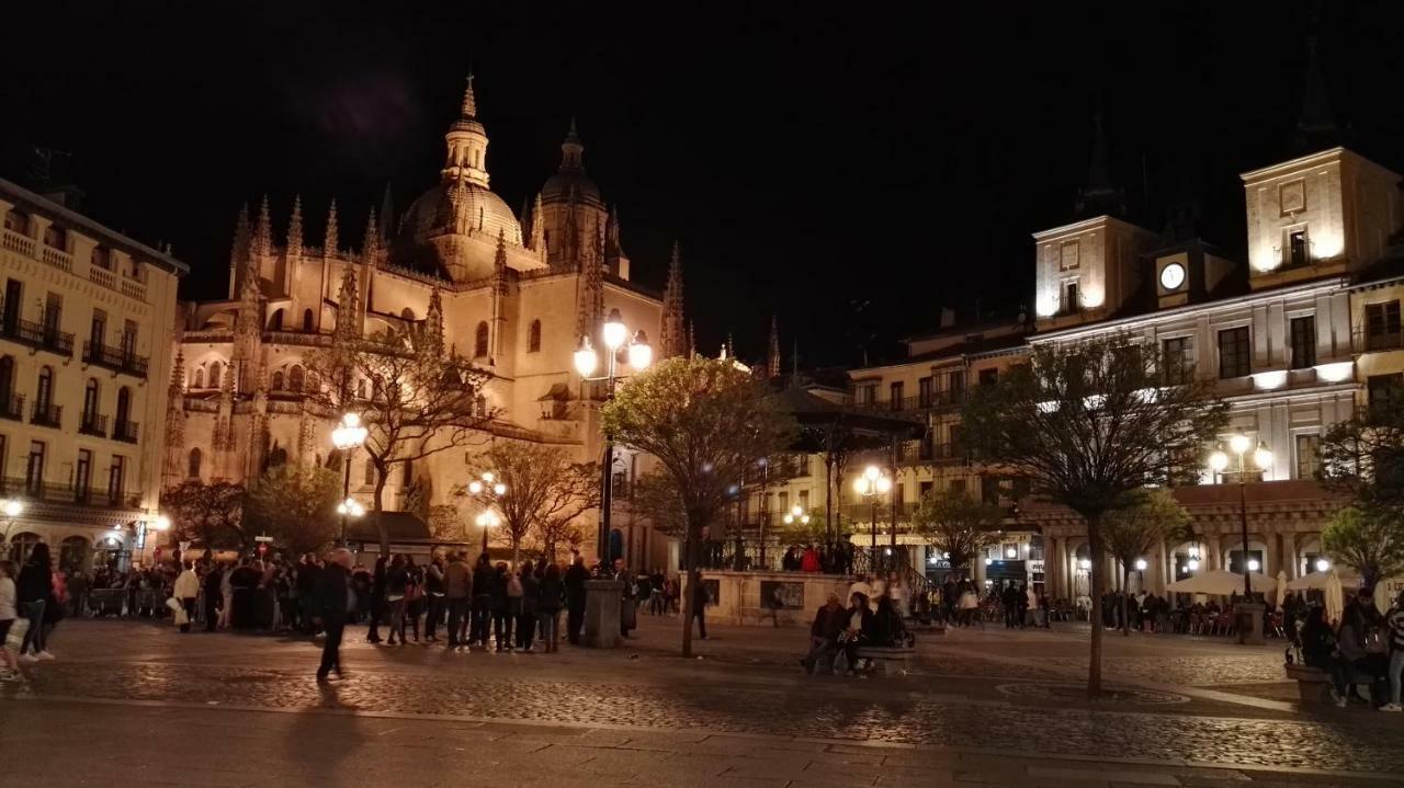 塞哥维亚El Balconcito De San Millan II公寓 外观 照片